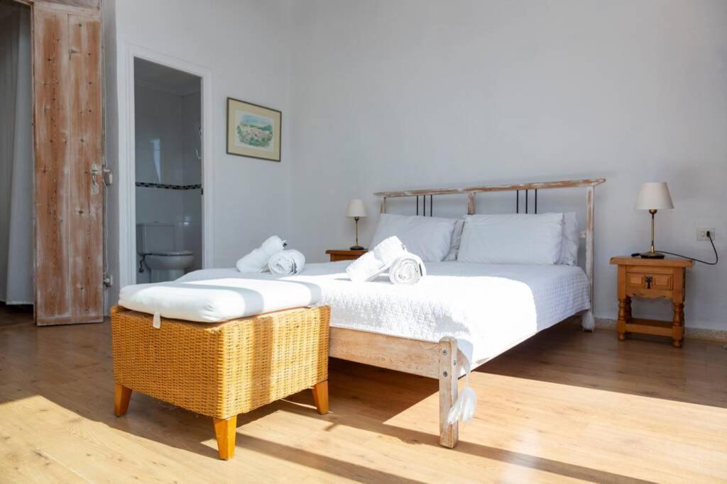 Villa Cecylia Es Canutells Εξωτερικό φωτογραφία