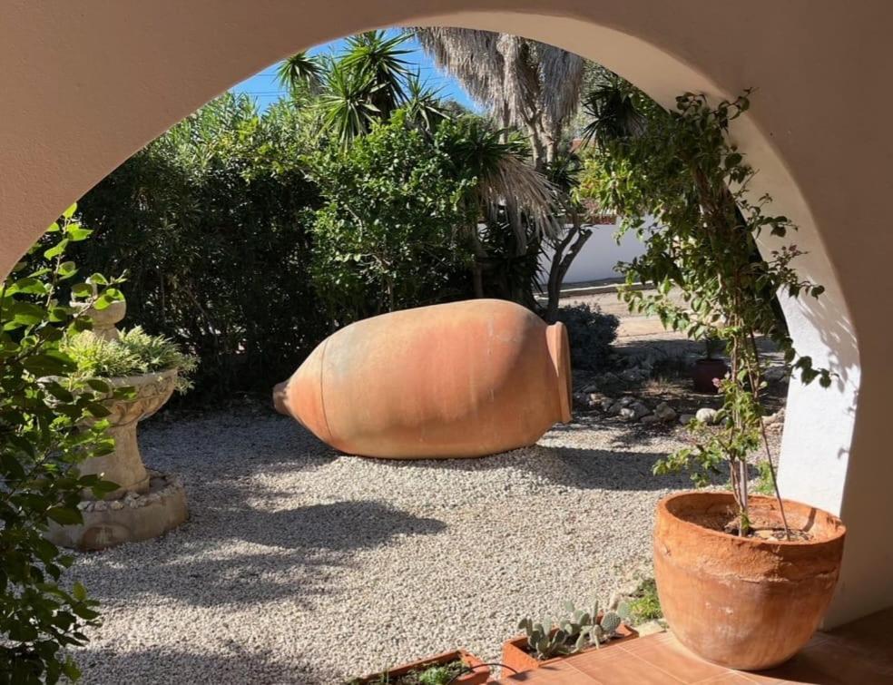 Villa Cecylia Es Canutells Εξωτερικό φωτογραφία